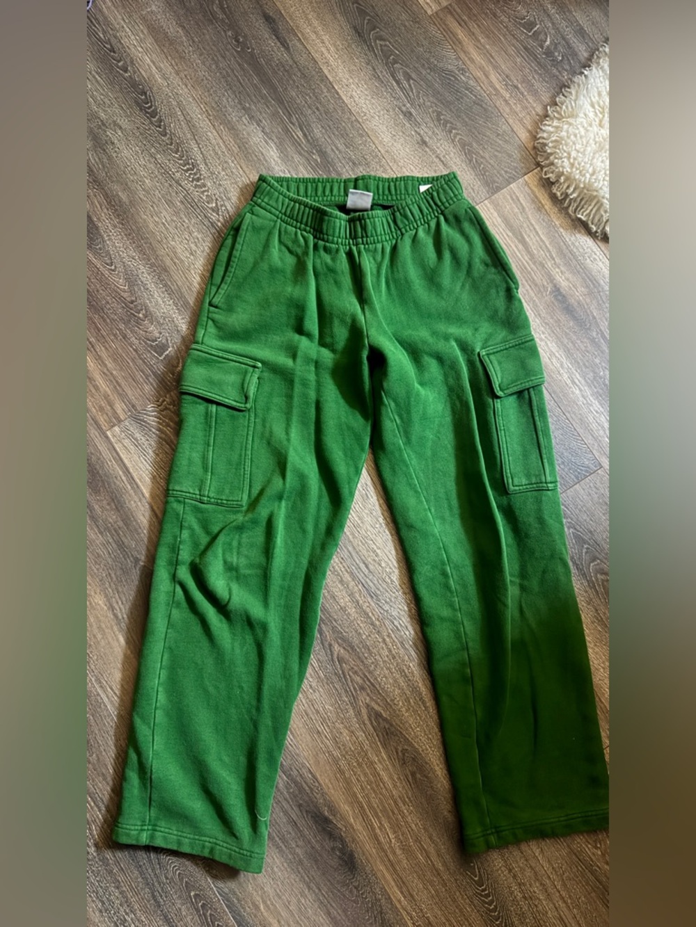 Aritzia Cargo Track pants Green
